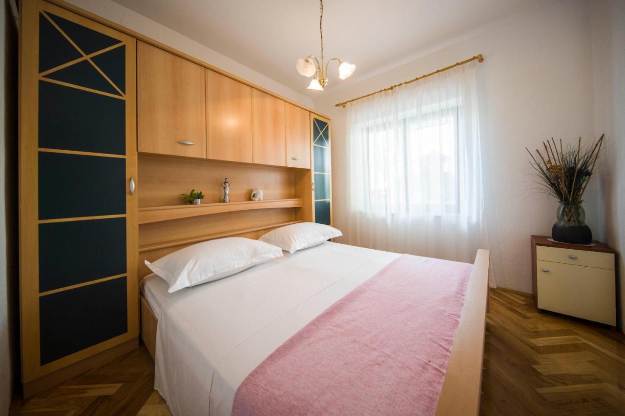 3 Bedroom Apartment Antonio Kastela Dış mekan fotoğraf