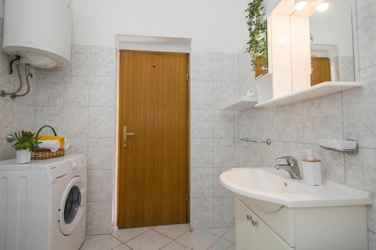 3 Bedroom Apartment Antonio Kastela Dış mekan fotoğraf