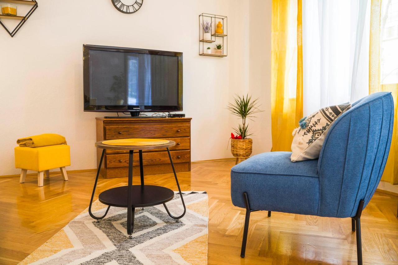 3 Bedroom Apartment Antonio Kastela Dış mekan fotoğraf