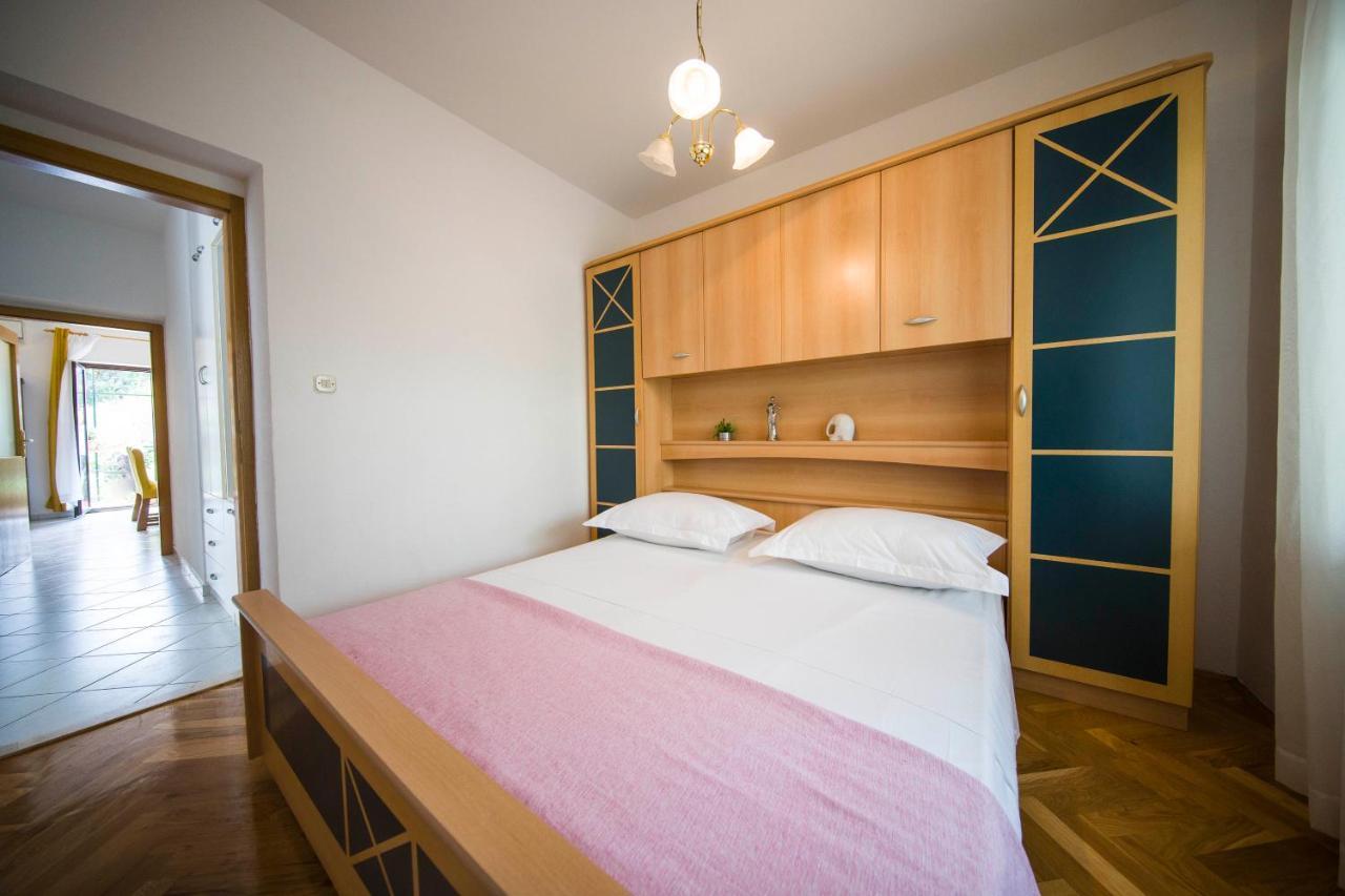 3 Bedroom Apartment Antonio Kastela Dış mekan fotoğraf